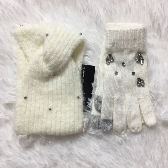Bundle INC Gemstone head wrap and Tech Gloves Ivory OS - Picture 1 of 7